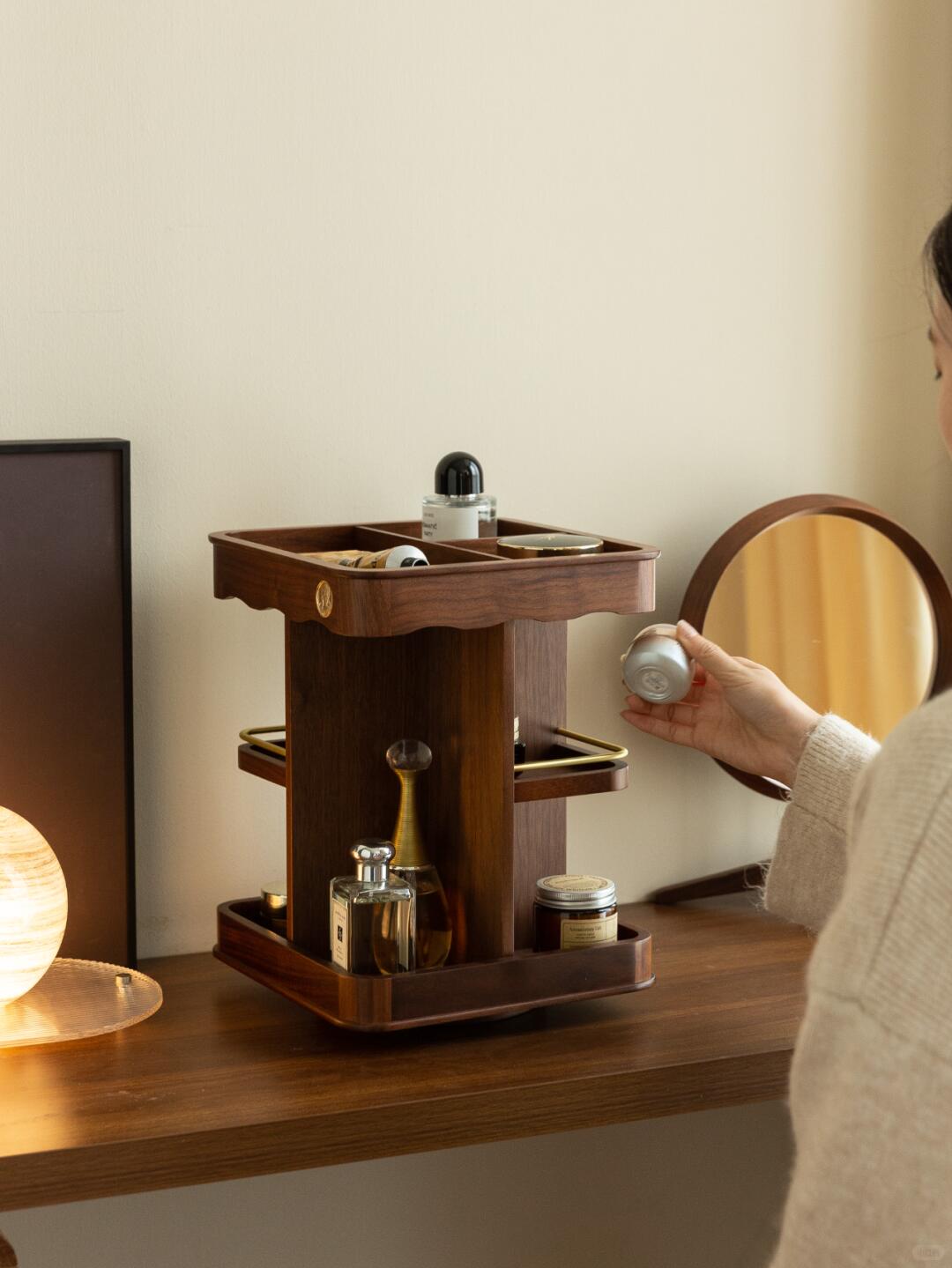 The Rotating Makeup Organizer: How This Wooden Wonder Transforms Tiny Spaces into Organized Paradises